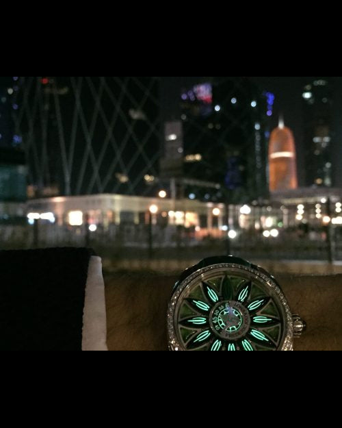 SURYA WHITE GOLD GREEN TSAVORITE