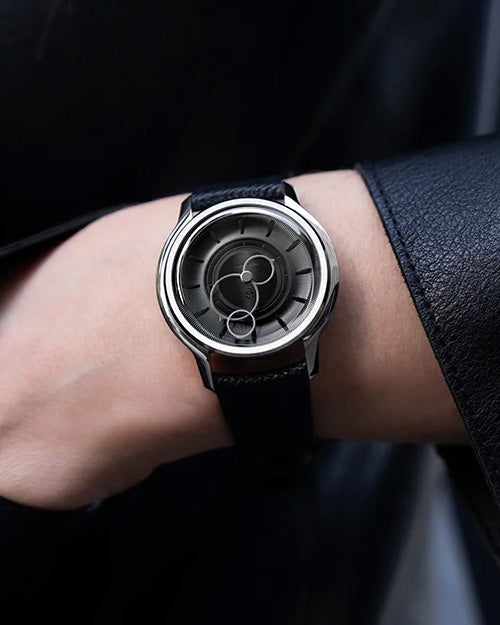 La Pièce n°2 – Black