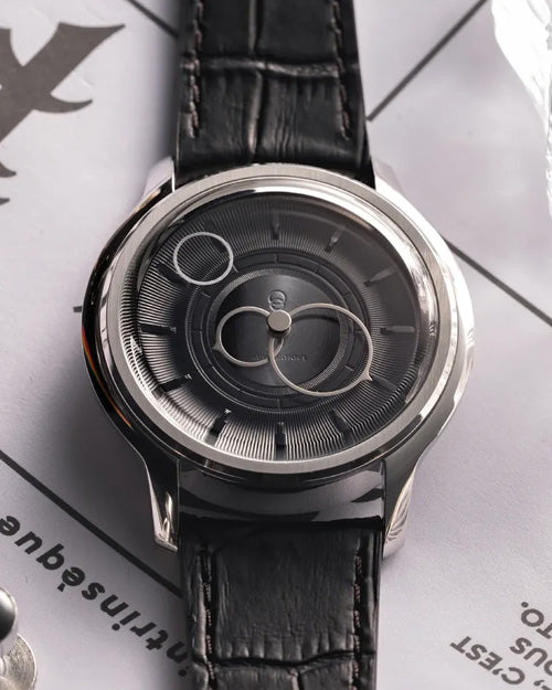 La Pièce n°2 – Black